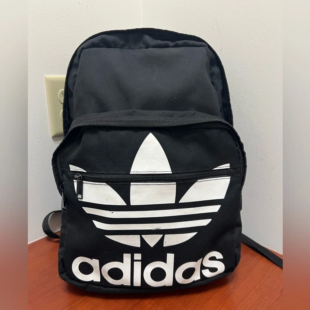 adidas classic trefoil backpack black with black logo Amazon.com | Pocket Interior tech pouch for earbuds. adidas Originals Trefoil 2.0 mini